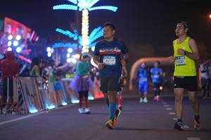 BIB: 43777, 3030
                            <button type="button" onclick="openModal(20806701)" class="btn btn-primary btn-sm float-right btn-popup" data-toggle="modal" data-target=".modal-high-quality">
                        <i class="fas fa-shopping-cart"></i> Add to Cart
                    </button>
                                            <button type="button" onclick="isThisMe(20806701, true)" class="btn btn-success btn-sm float-right btn-popup btn-isme hidden" data-toggle="tooltip" data-placement="bottom" title="นี่คือรูปของคุณใช่ไหม คลิกที่นี่เพื่อเอาเข้าอัลบั้ม">
                        <i class="fas fa-plus"></i> Add to album
                    </button>
                    <button type="button" onclick="isThisMe(20806701, false)" class="btn btn-warning btn-sm float-right btn-popup btn-isnotme hidden">
                        <i class="fas fa-ban"></i> Remove from album
                    </button>